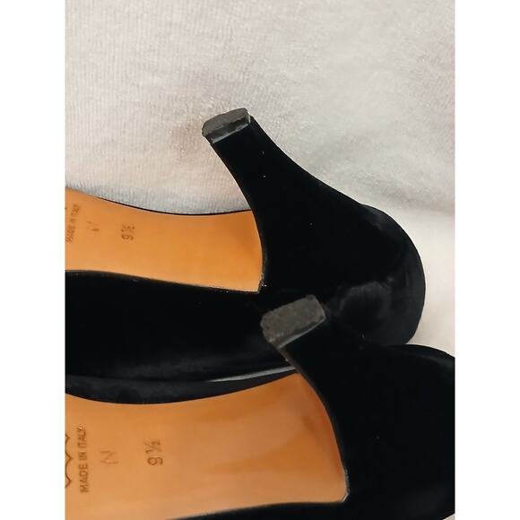 Yves Saint Laurent Black Velvet Jeweled Pointed Toe Heels Size 9.5 Party Vintage - Picture 13 of 16